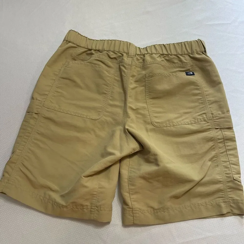 The North Face Trail Belted Hiking Nylon Kahki Shorts Size 34